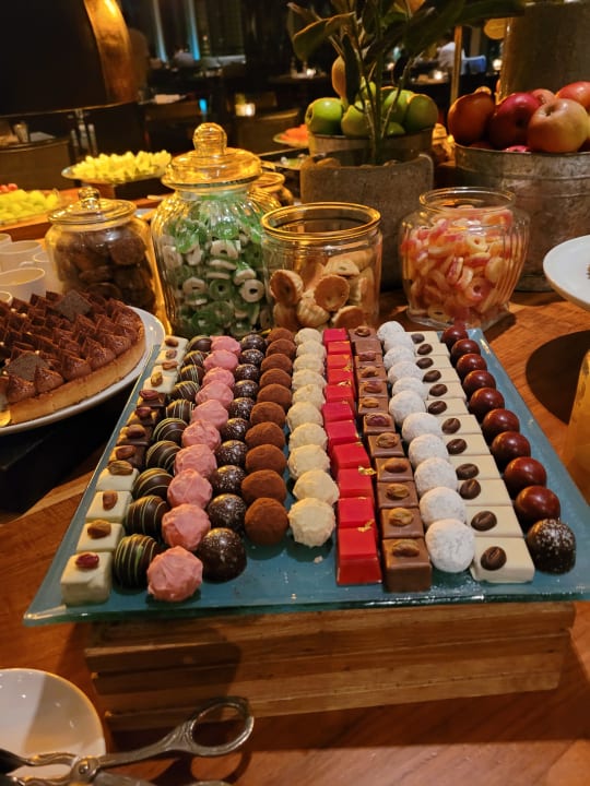 Gastro Park Hyatt Abu Dhabi Hotel and Villas