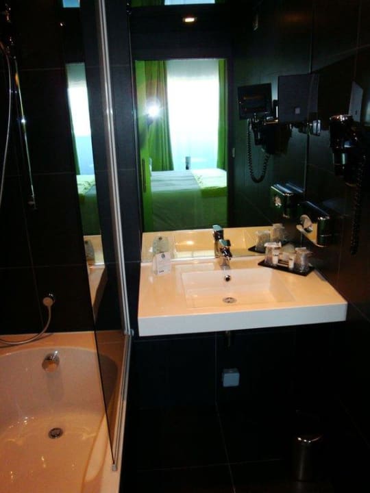 Badezimmer Hotel Quality Suites Et Spa Arcachon