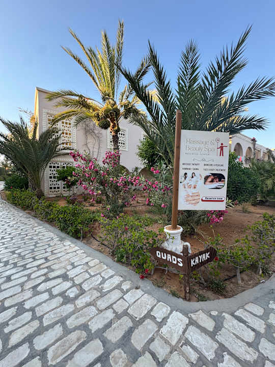 Gartenanlage Zita Beach Resort