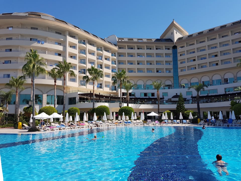 Pool Saphir Resort & Spa