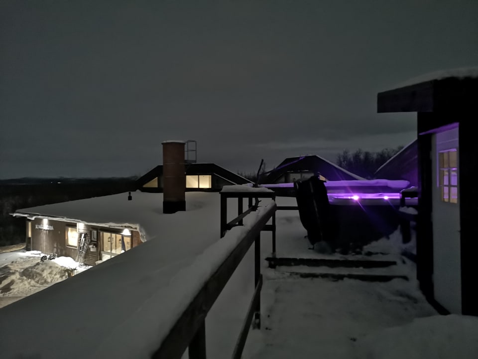 Pool Máttaráhkká Northern Lights Lodge