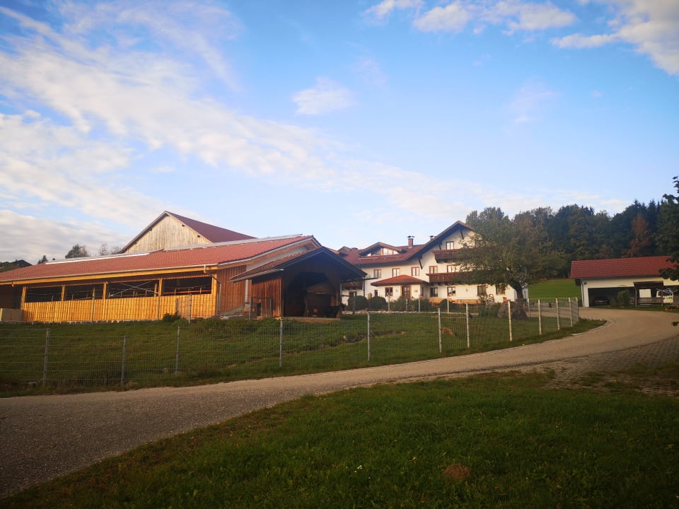 Außenansicht Erlebnisbauernhof Achatz