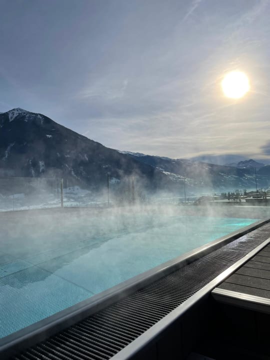 Pool Mia Alpina . Zillertal Family Retreat