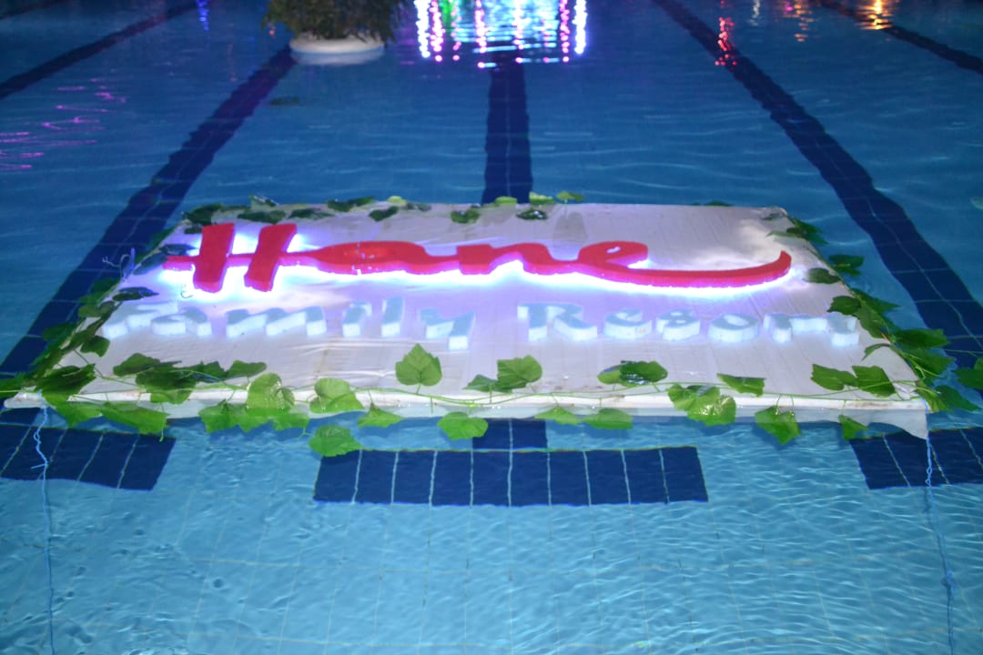 Pool Hane Family Resort