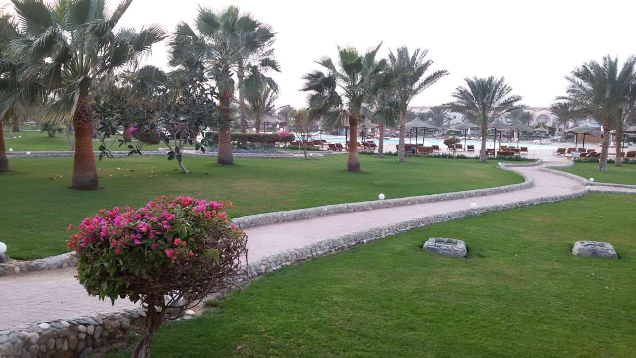 Garten 2 Three Corners Sea Beach Resort