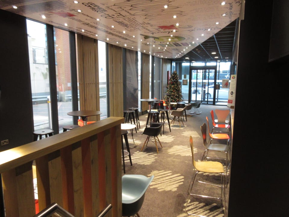 Frühstück ibis Hotel London Docklands - Excel