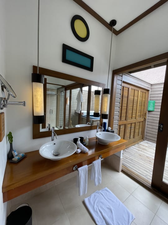 Zimmer Meeru Maldives Resort Island