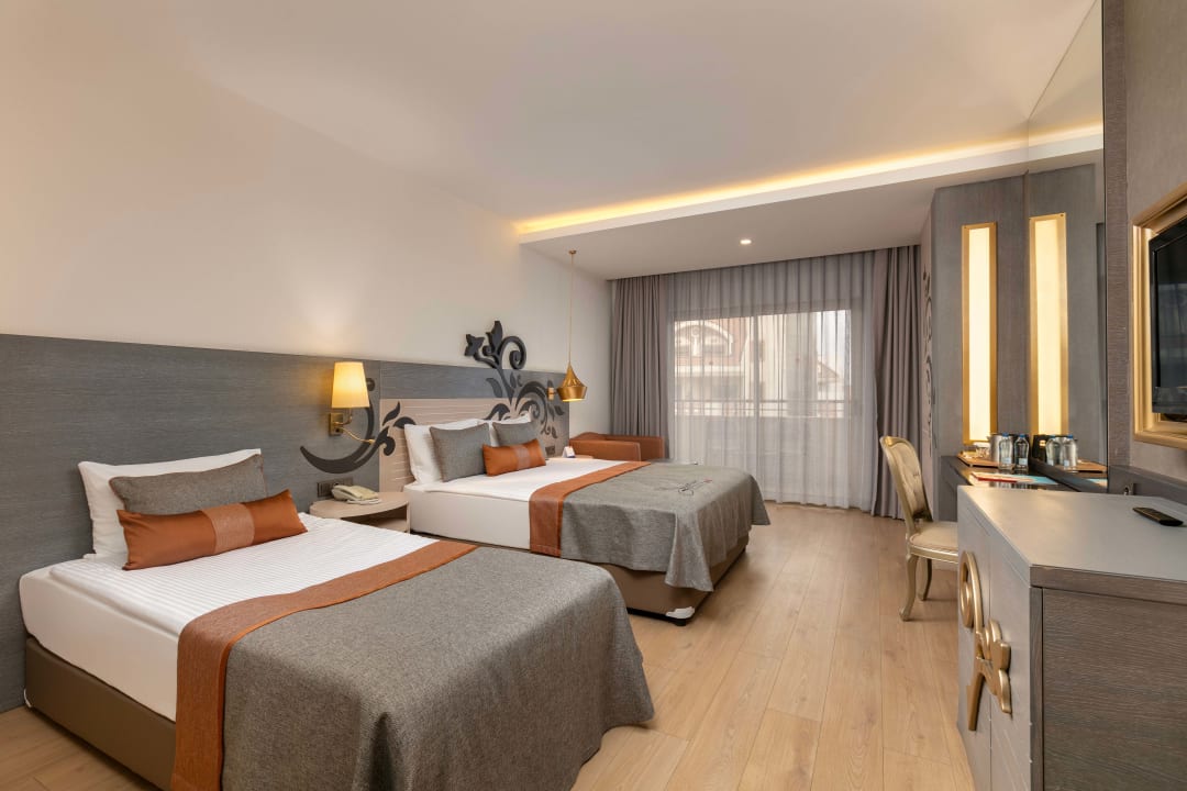 Zimmer Kirman Belazur Resort & Spa