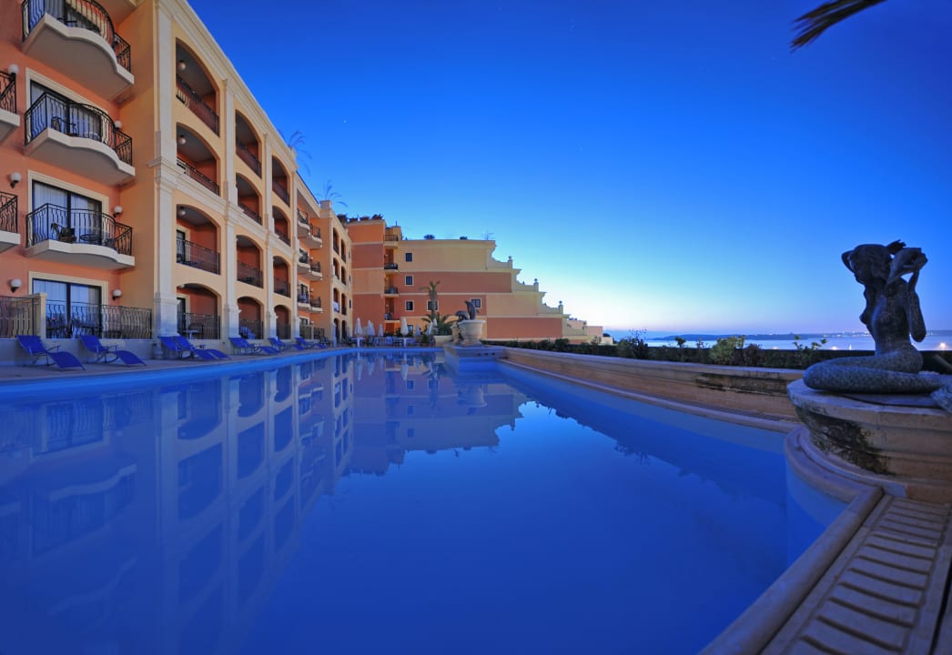 Pool Grand Hotel Gozo