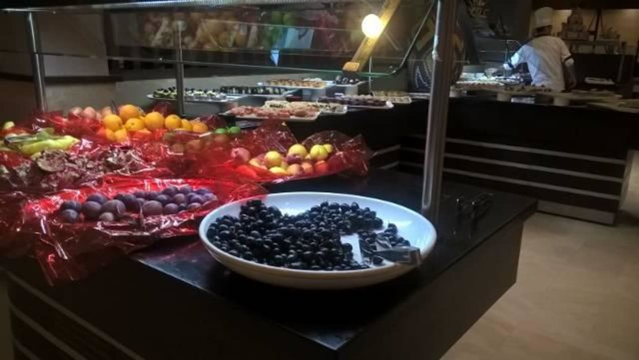 Früchte Seaden Corolla Hotel