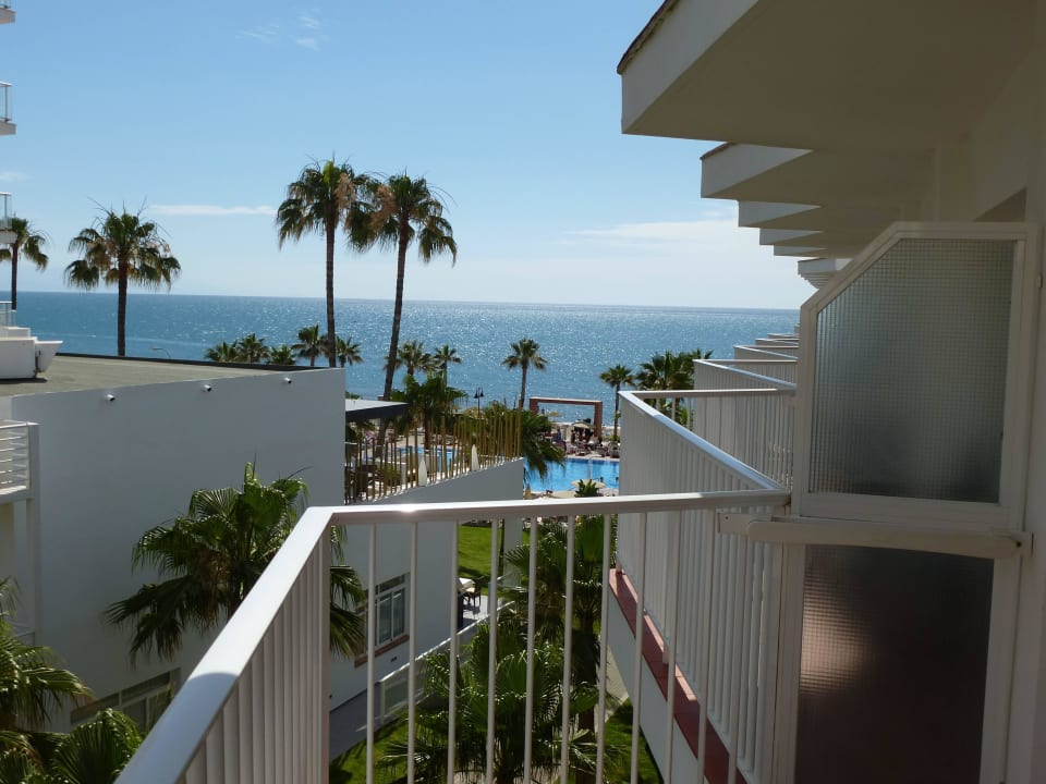 Großzügiger Balkon mit seitlicher Meerblick Hotel Riu Nautilus - Adults only