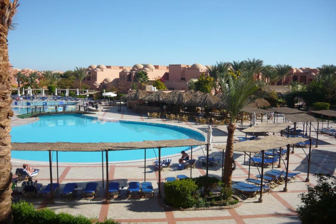 Blick auf den Family-Pool Jaz Makadi Oasis Resort