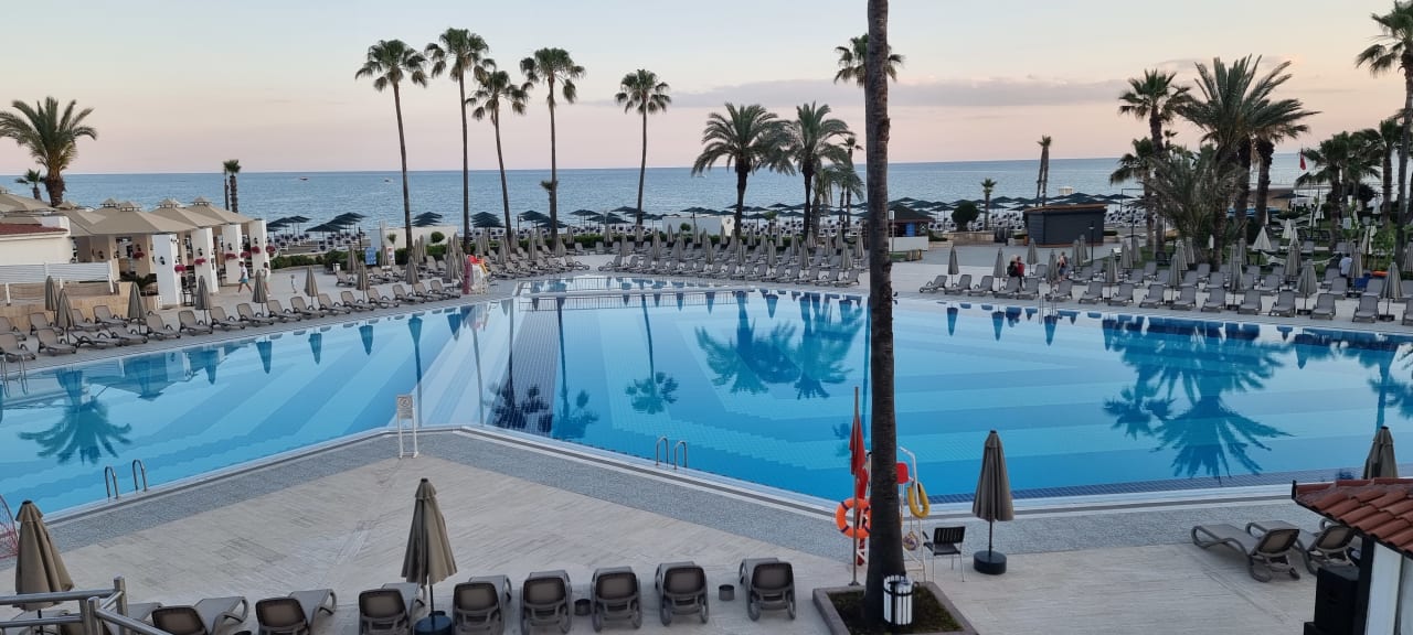 Pool Adora Hotel & Resort