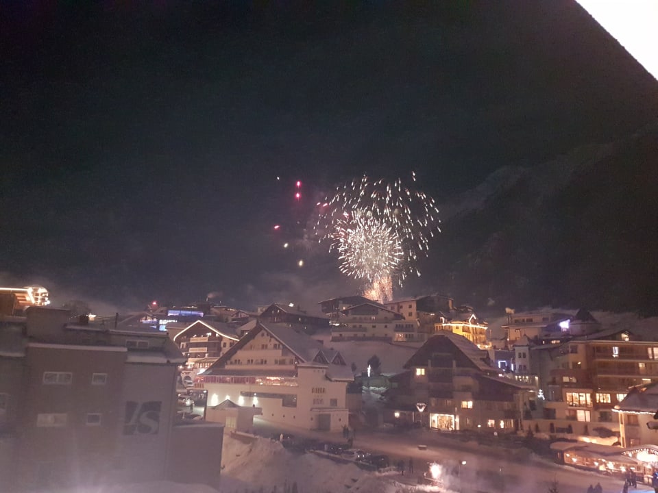 Ausblick Zimmer Feuerwerk Hotel Olympia