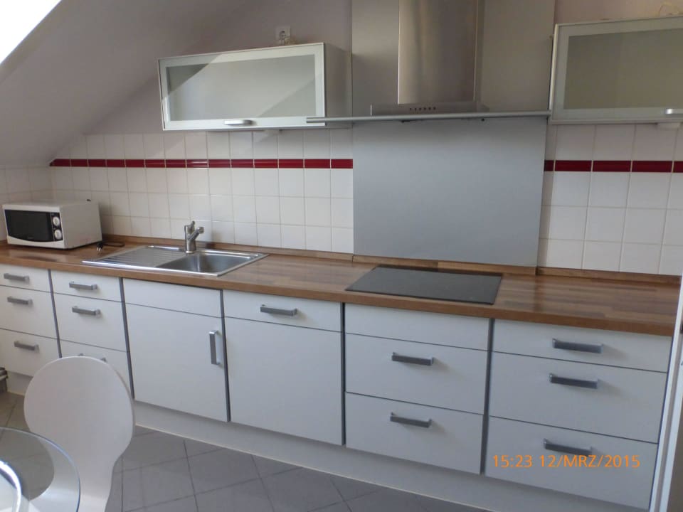 Küche ohne Geschirr Hotel Aurora