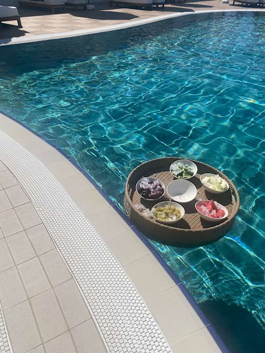 Pool Rubi Platinum Sign