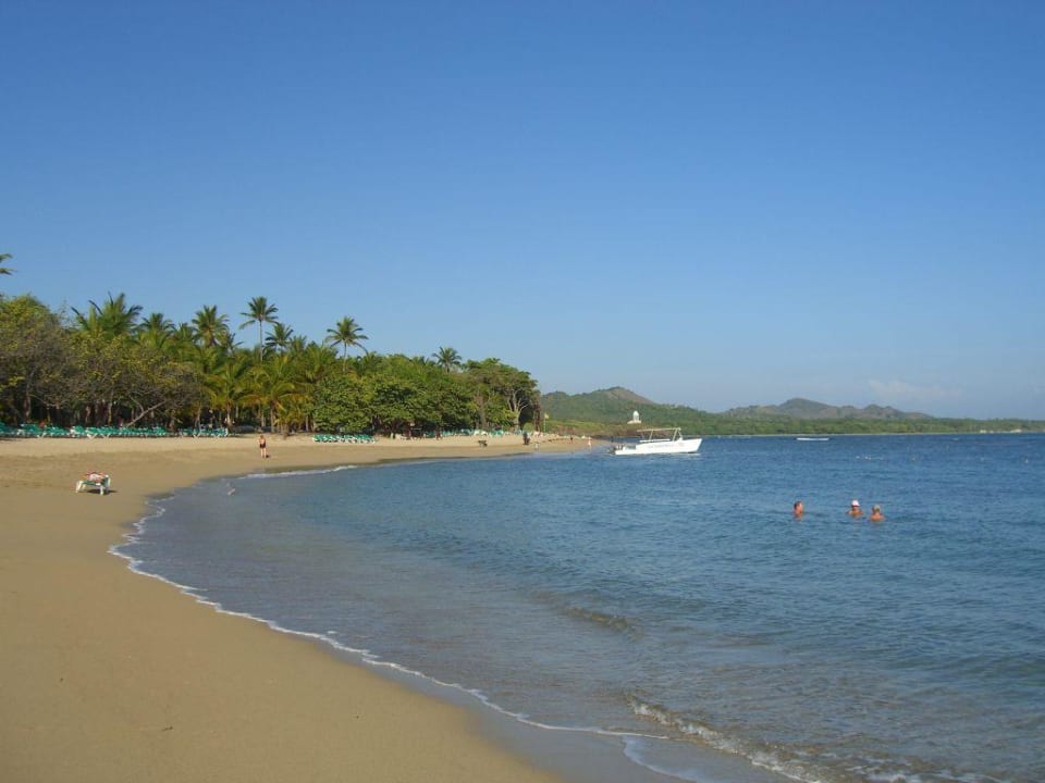 Strand Playabachata Hotel