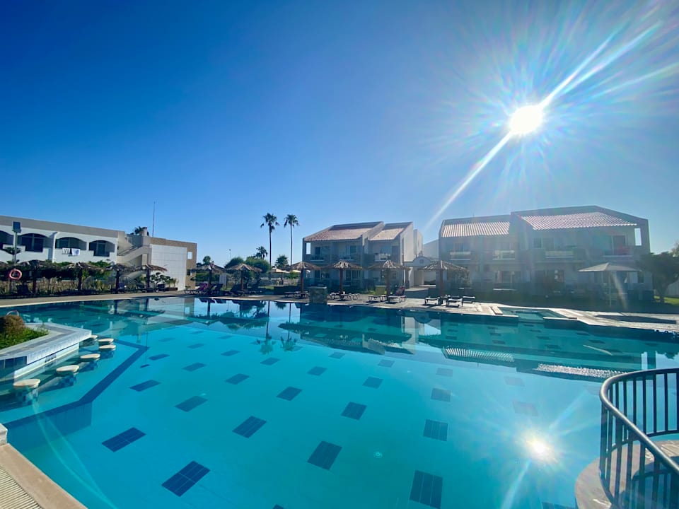 Pool Ilios K Village Resort