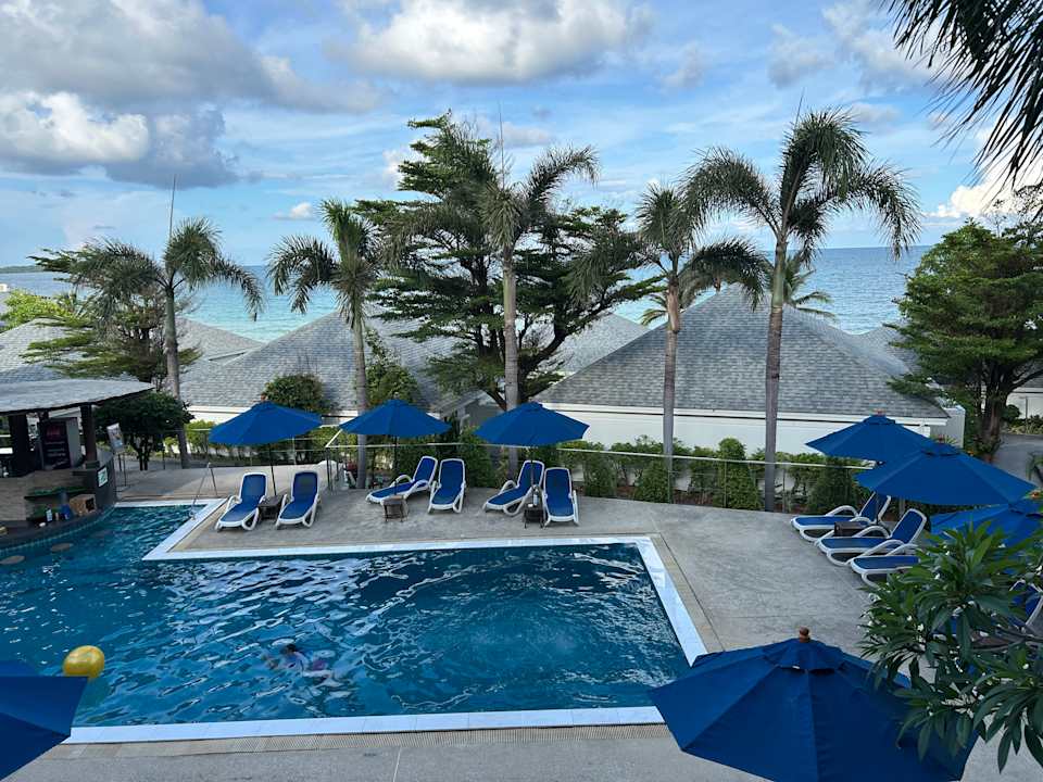 Pool Samui Resotel Beach Resort