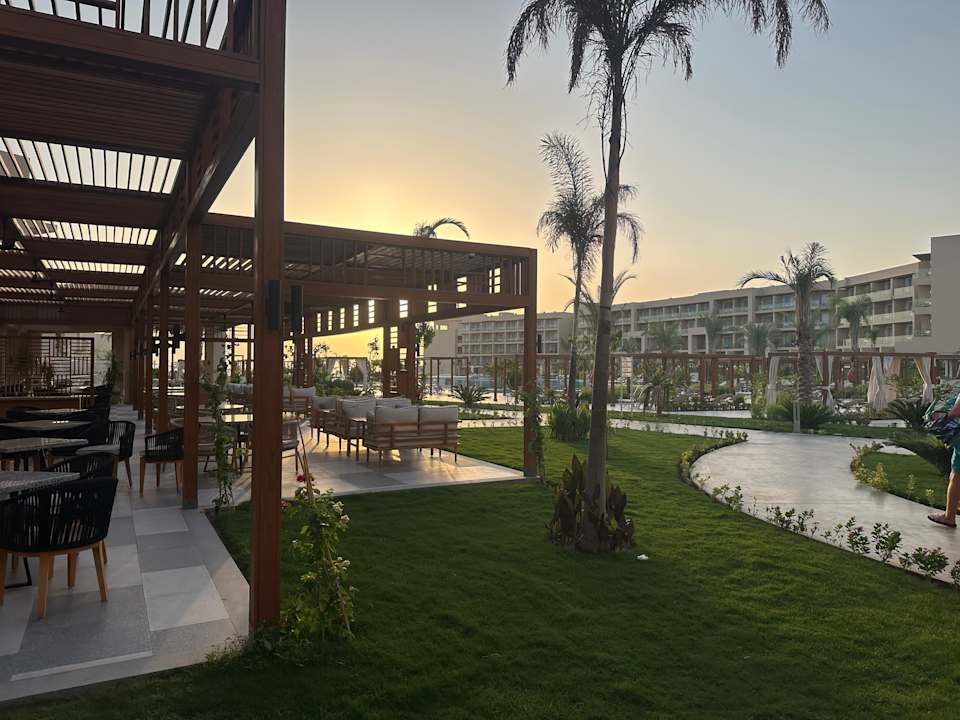 Außenansicht JAZ Elite Asteria