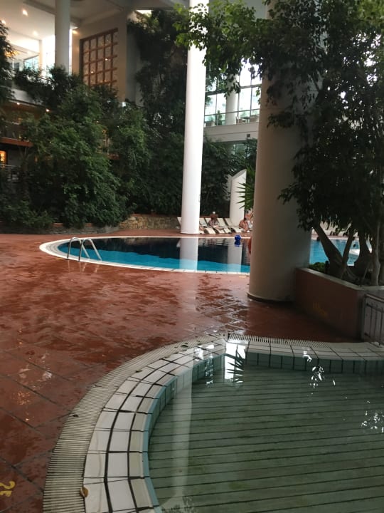 Pool Hotel Pine Bay Holiday Resort