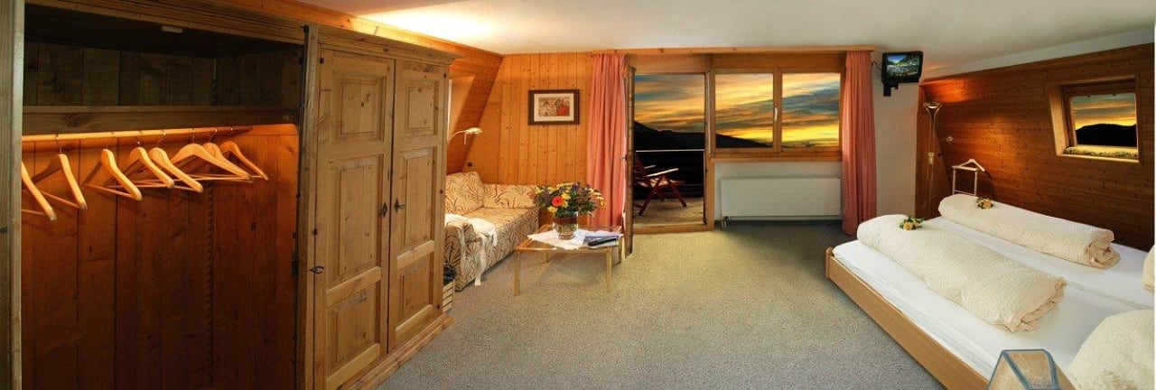 Room with balcony Hotel Kistenpass