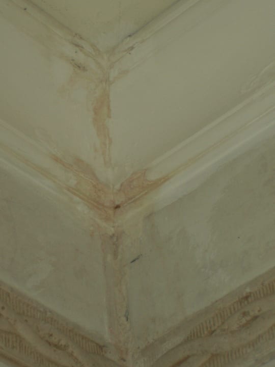 Deckenansicht im Bad db San Antonio Hotel + Spa