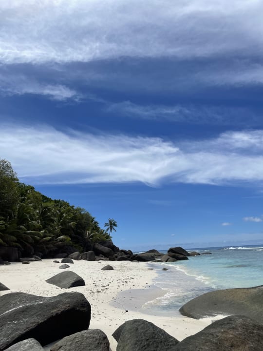 Strand Hilton Seychelles Labriz Resort & Spa