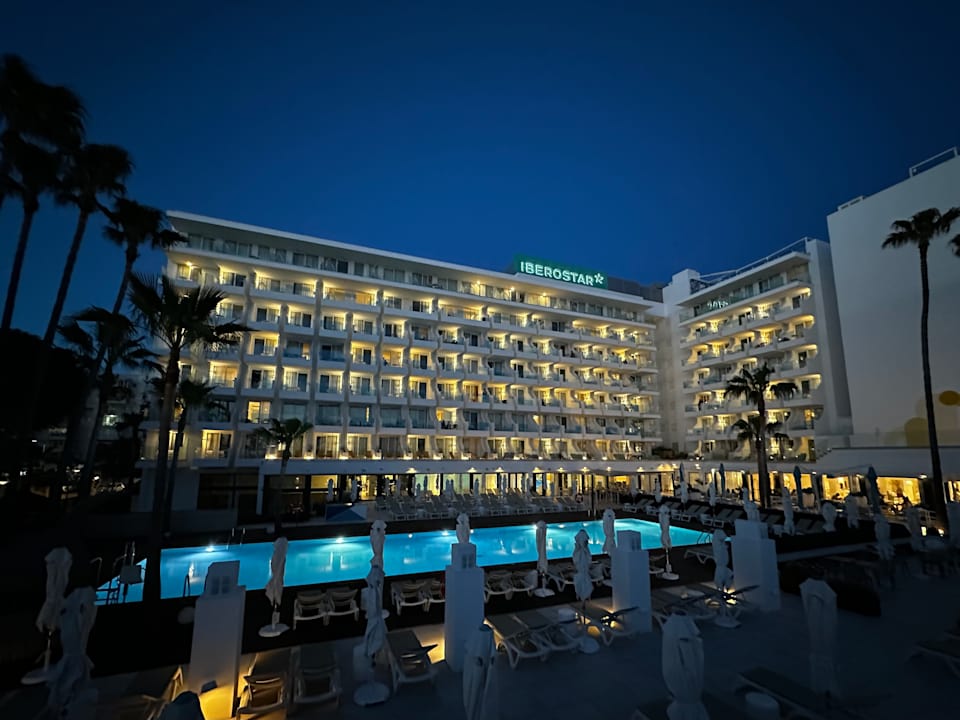 Außenansicht Iberostar Waves Bahia de Palma