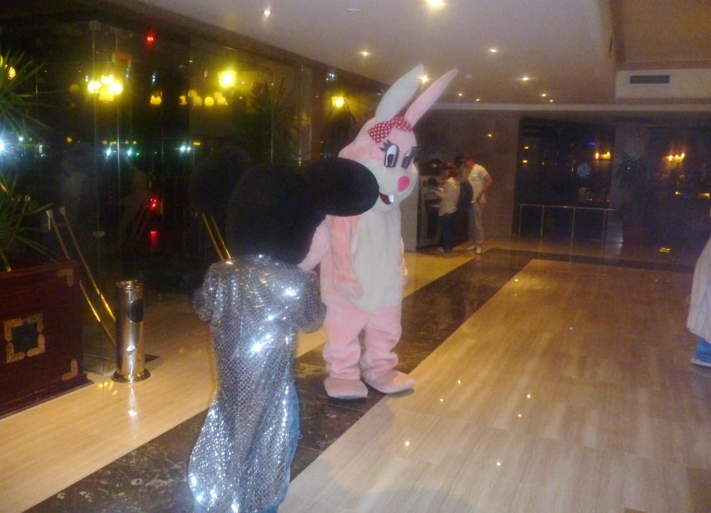 Noch mehr Figuren Beach Albatros Resort