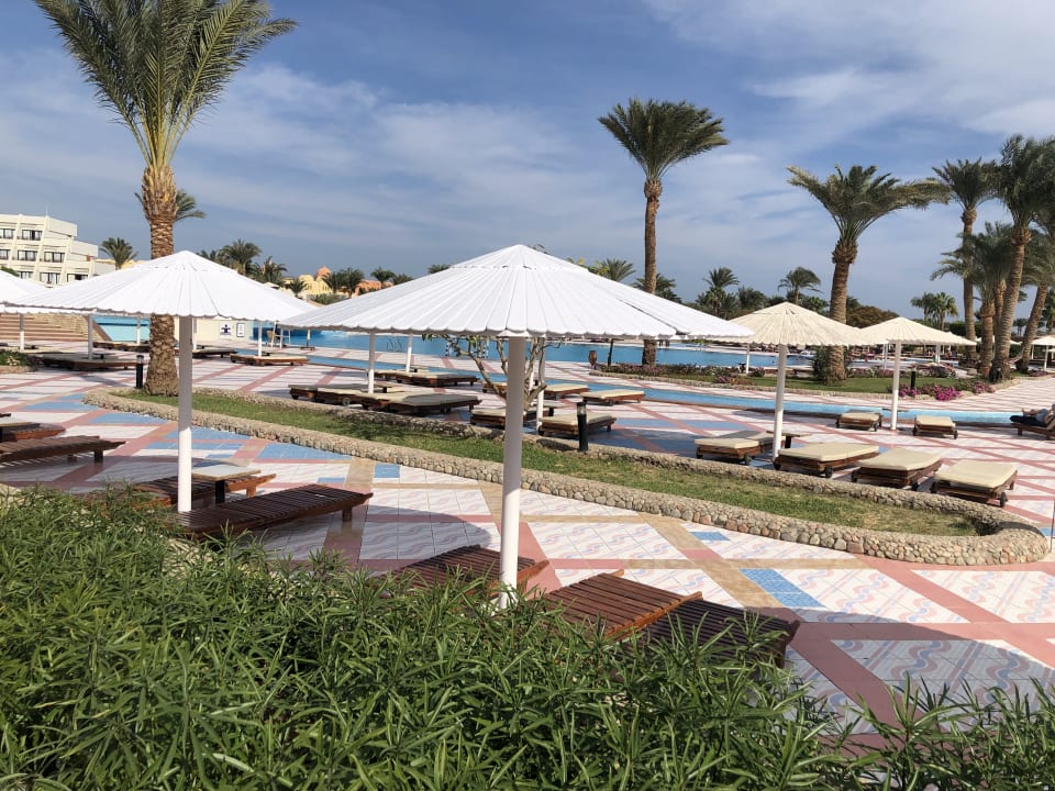 Pool Pharaoh Azur Resort