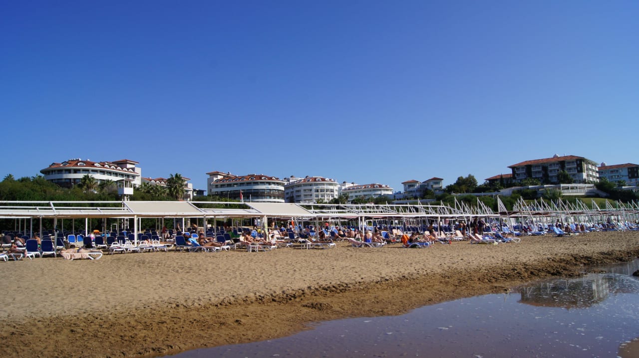 Strand Alba Queen Hotel