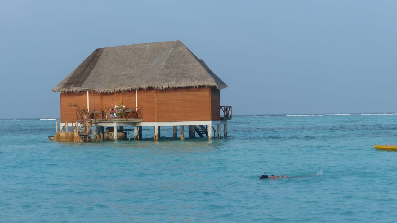 Honeymoon Suite Meeru Maldives Resort Island