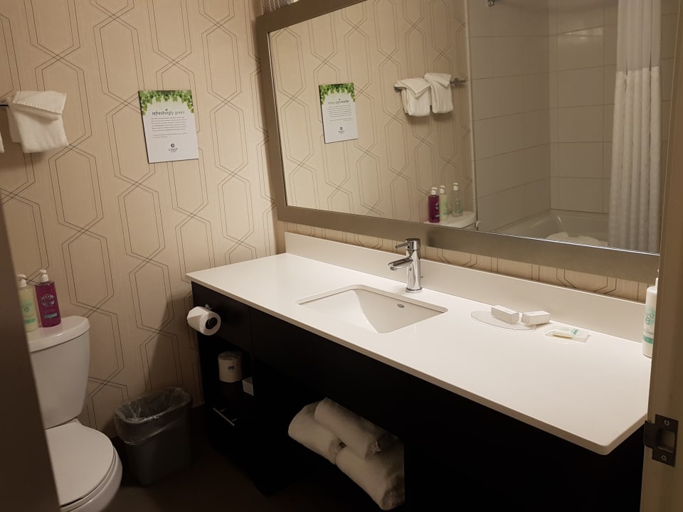 Zimmer Coast Kamloops Hotel & Conference Centre