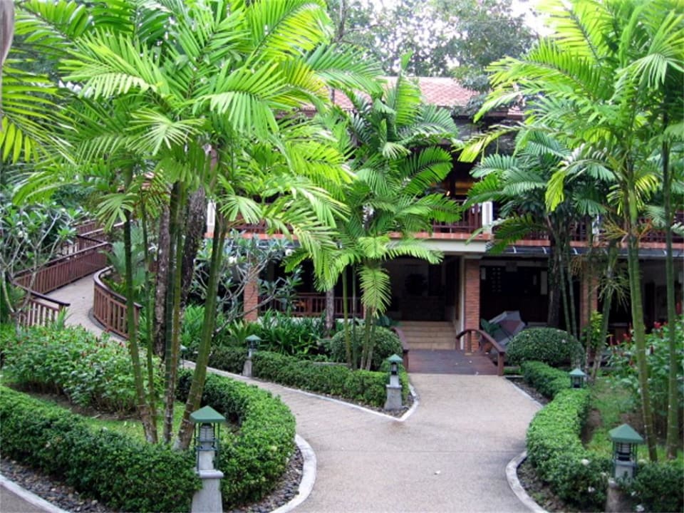 Aufgang zum Restaurant Khao Lak Bayfront Resort