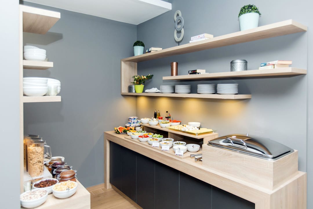 ROOMbach Hotel Budapest Center - Breakfast Area Roombach Hotel Budapest Center
