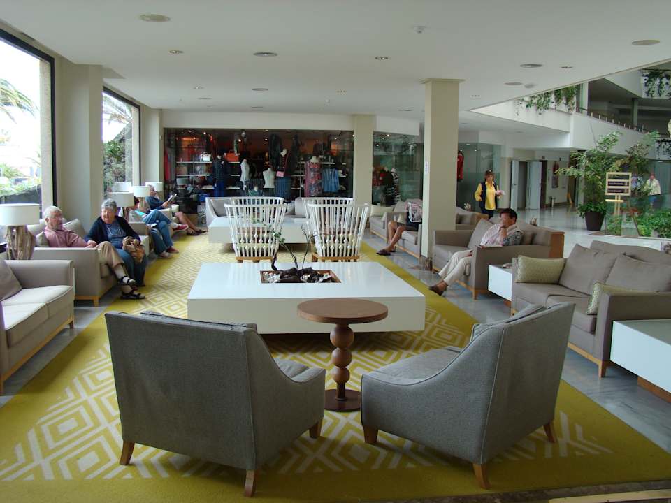 Lobby Hotel Grand Teguise Playa