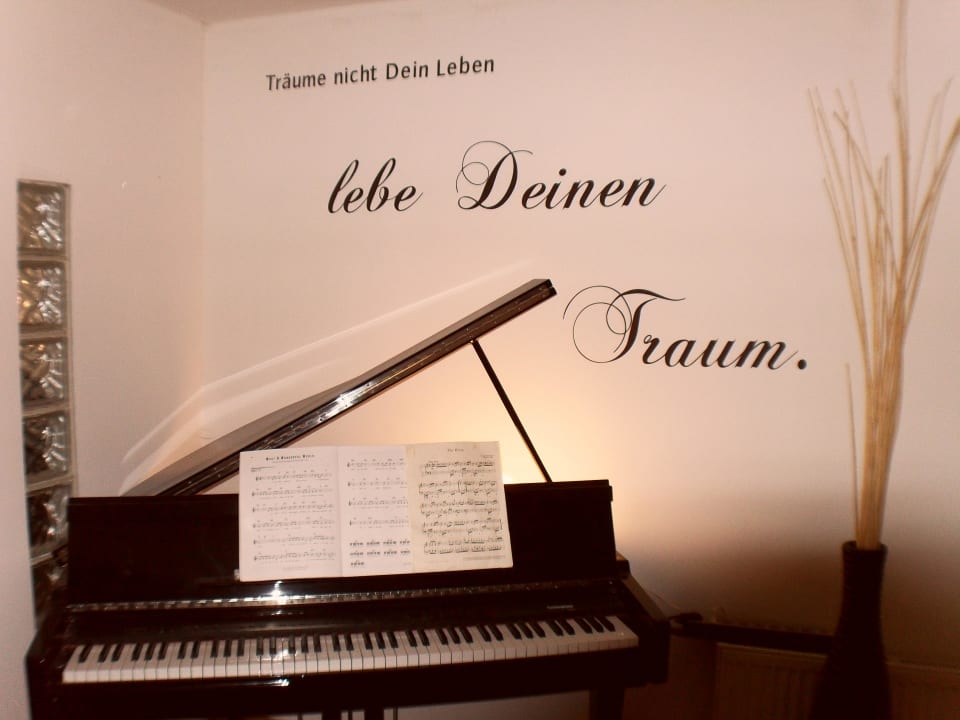 Musikecke Ferienwohnung Goldenes Kreuz