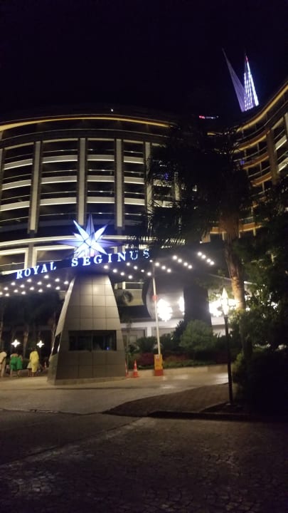 Außenansicht Royal Seginus