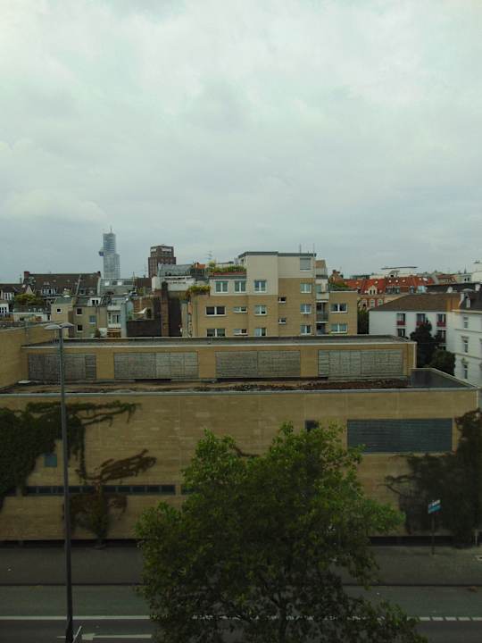 Ausblick Hotel Courtyard by Marriott Cologne