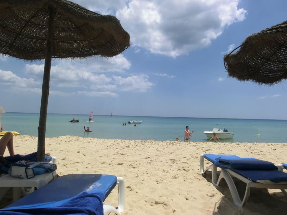 Am Strand TUI MAGIC LIFE Africana