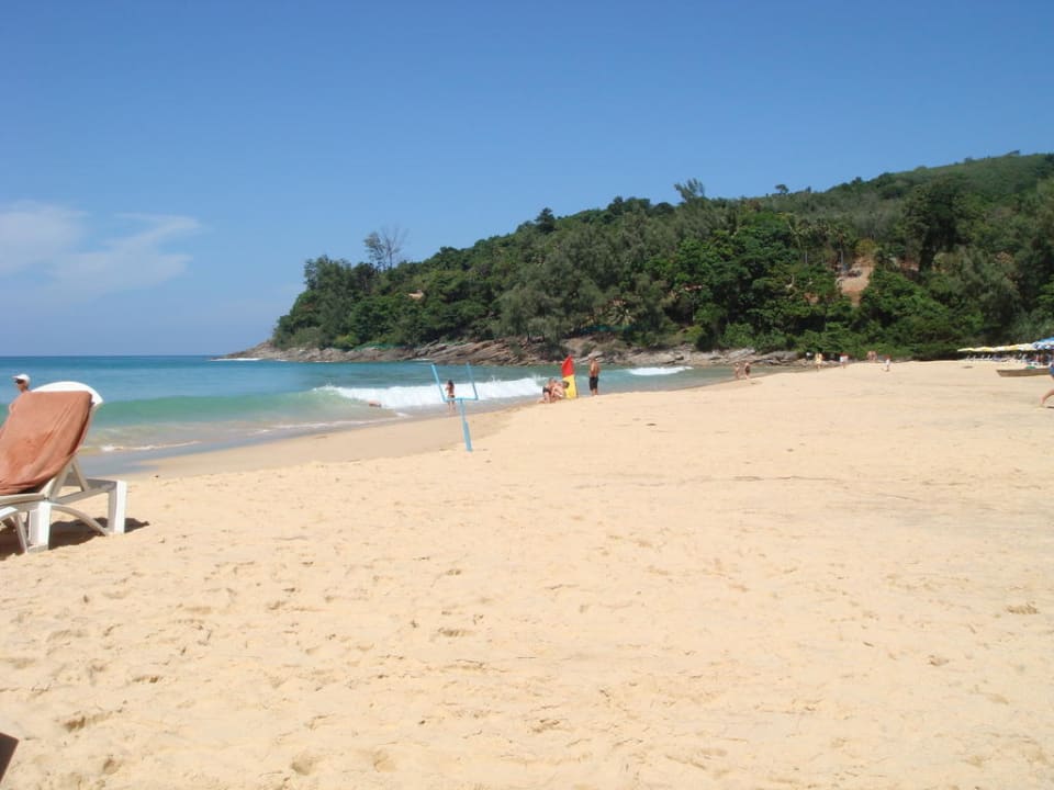 Strand Hotel Naithonburi Beach Resort