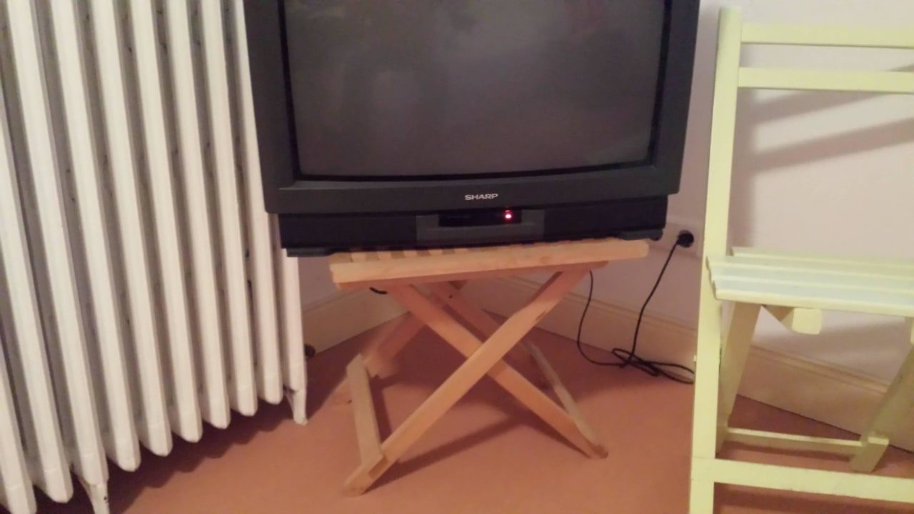 Fernseher 2T Hotel artgenossen