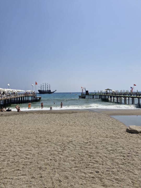 Strand Dizalya Palm Garden