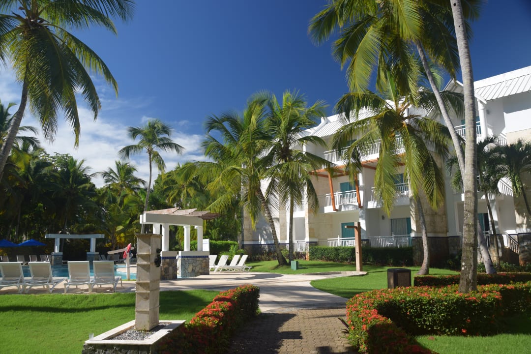 Außenansicht Wyndham Alltra Samana