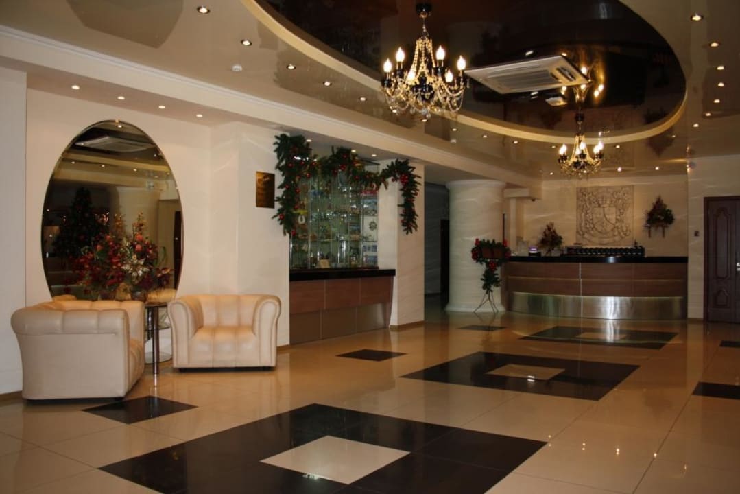 Холл Hotel Prince Vladimir / Князь Владимир