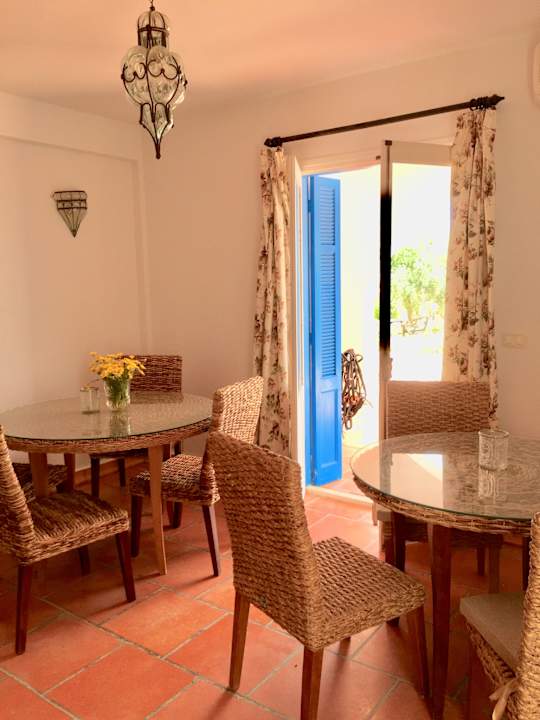 Gastro Maison dˋHôte Domaine El-Manar