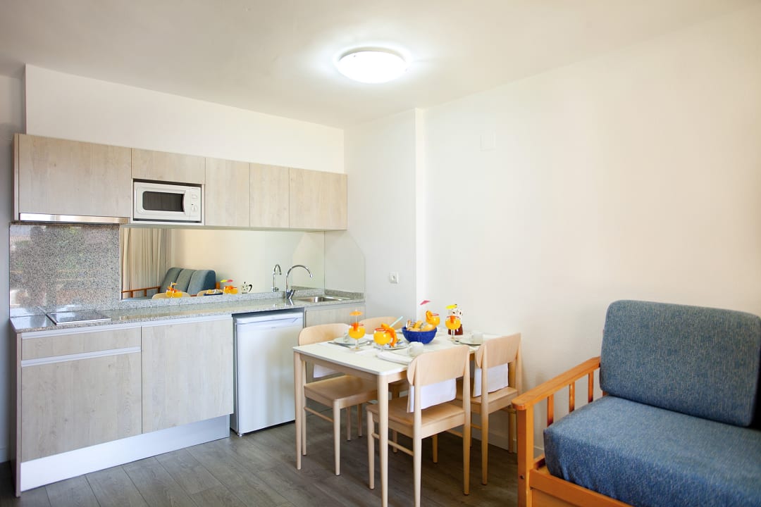 Zimmer Voramar Hotel