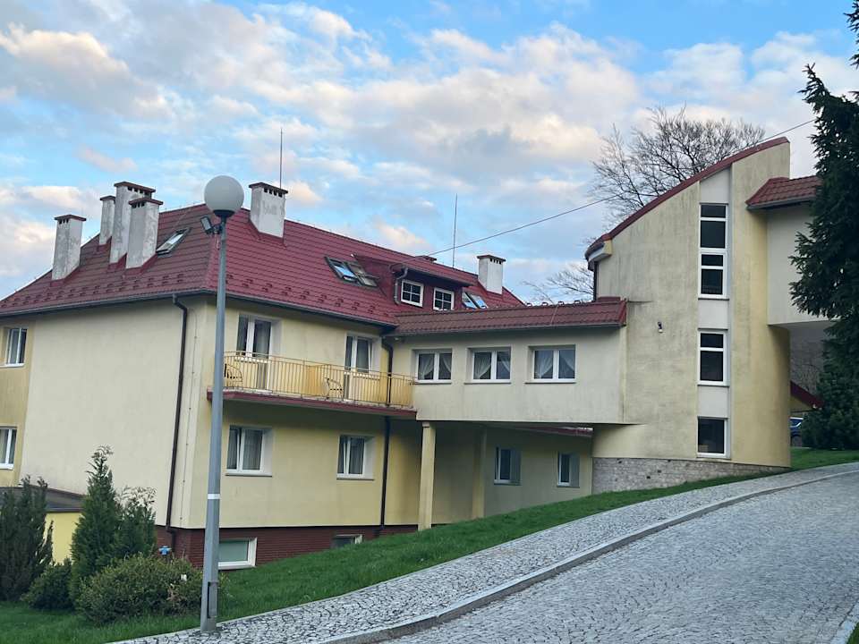 Außenansicht Klinika Młodości Medical SPA