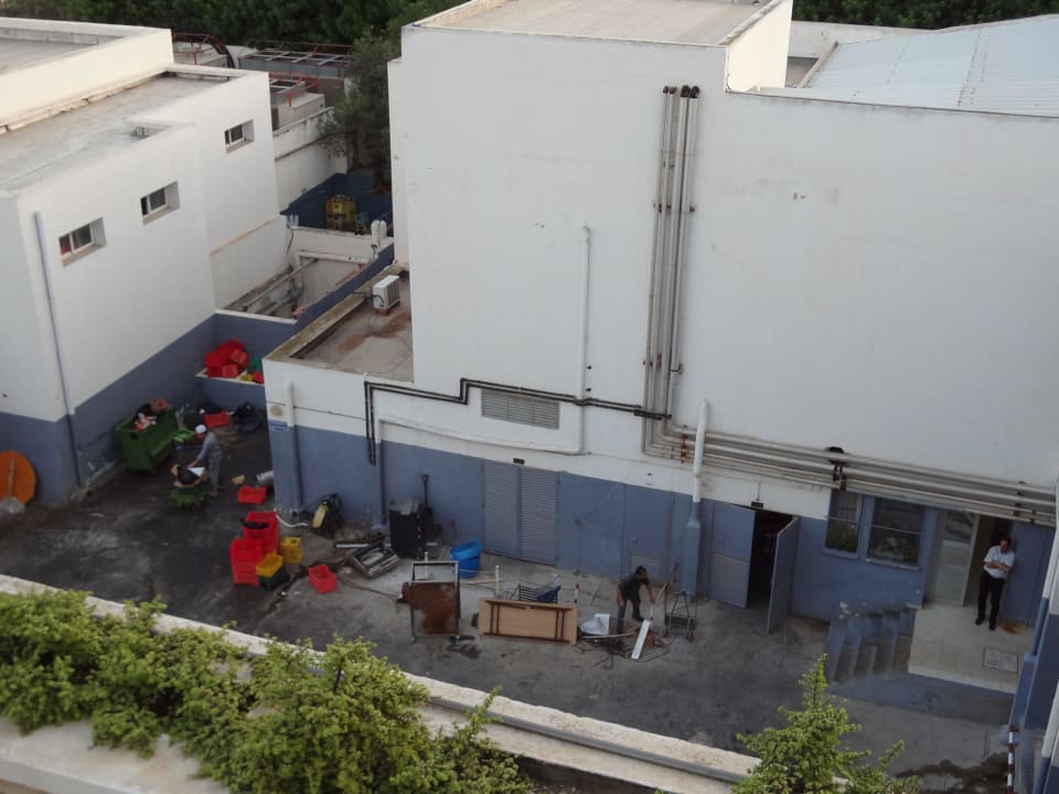 Zimmer 552 Blick auf Abfall Hotel El Mouradi Palm Marina